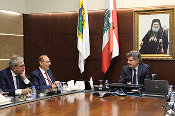 A delegation from Mount Lebanon Hospital University Medical Center to the University’s main campus in Koura