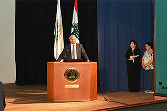 Faculty of Arts and Sciences Honors Outstanding Students