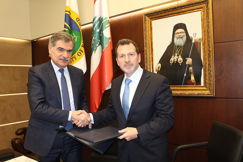 UOB signs MoU with the Office of the Ministry of State for Information Technology and Artificial Intelligence