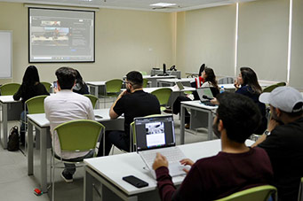 UOB Hosts Fourth Edition of Dialogue Project on Youth Movements in the Arab World